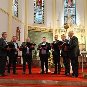 Predstavljena brošura „Župna crkva sv. Nikole biskupa u Krapini“